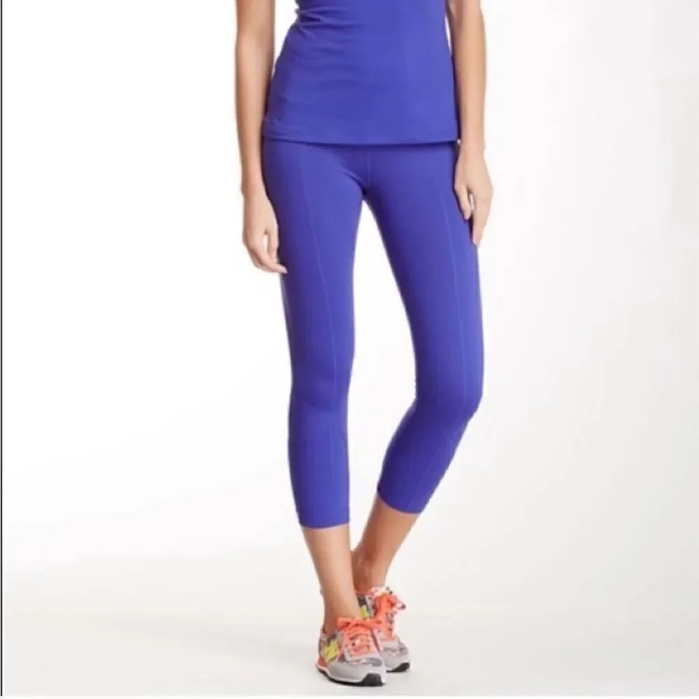 Prana Prism Leggings Blue Size Medium Capri Cropped Athletic Athleisure Travel